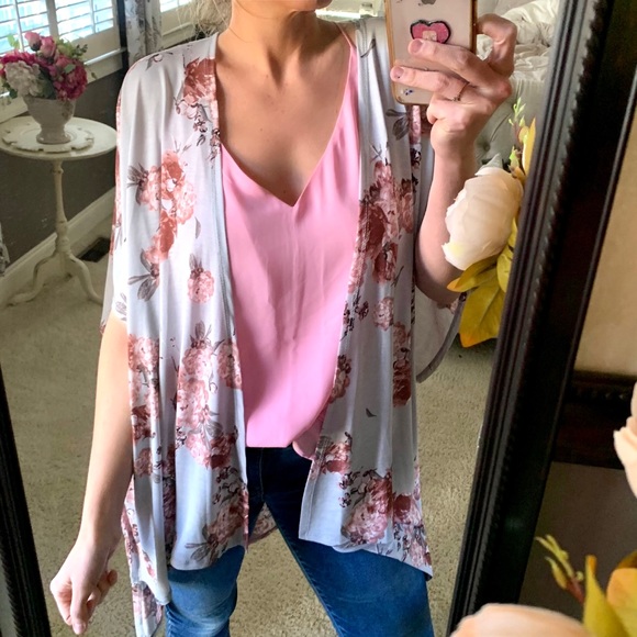 12 Pm By Mon Ami Tops - 12pm By MON AMI | Floral Kimono